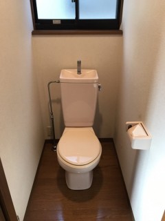 IMG_8223　トイレ前